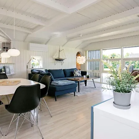 Holiday Xxi Feriehus